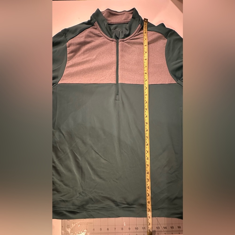 adidas Men's Green and Gray 1/4 Zip lightweight pullover - Picture 9 of 9